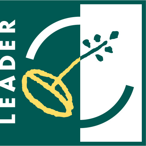 4. Logo Leader Png